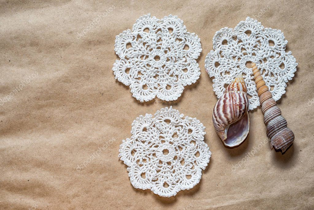 Set de quatre sous-verres au crochet en coton